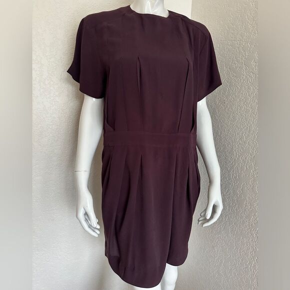 & Other Stories Dress Burgundy Pleated Front Dress Pockets • NEW WITH TAGS • - Picture 4 of 11